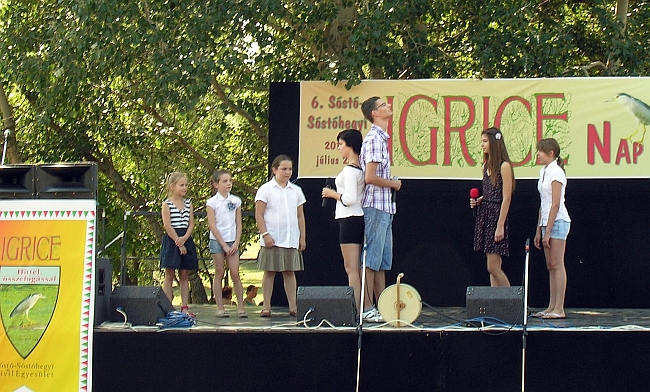 Hang-Szín Tanoda növendékeinek előadása